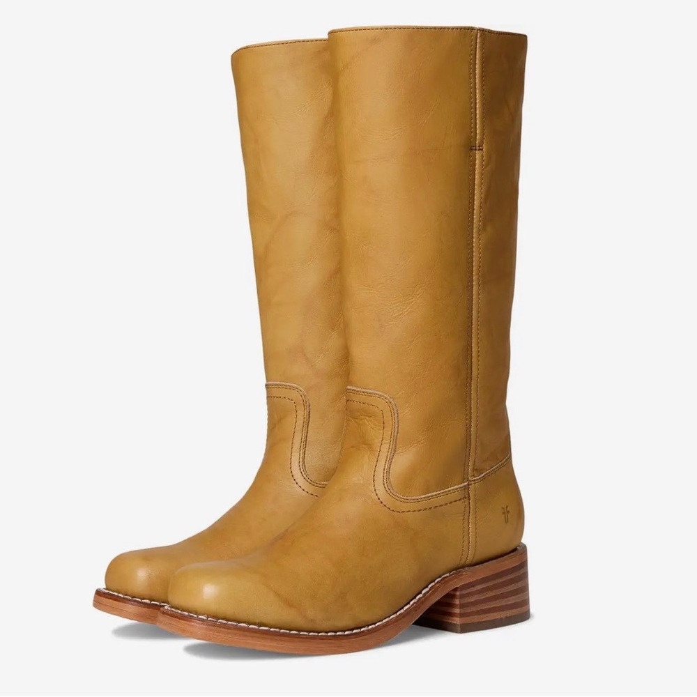 NWOT Frye Campus 14L Banana Boot size 7